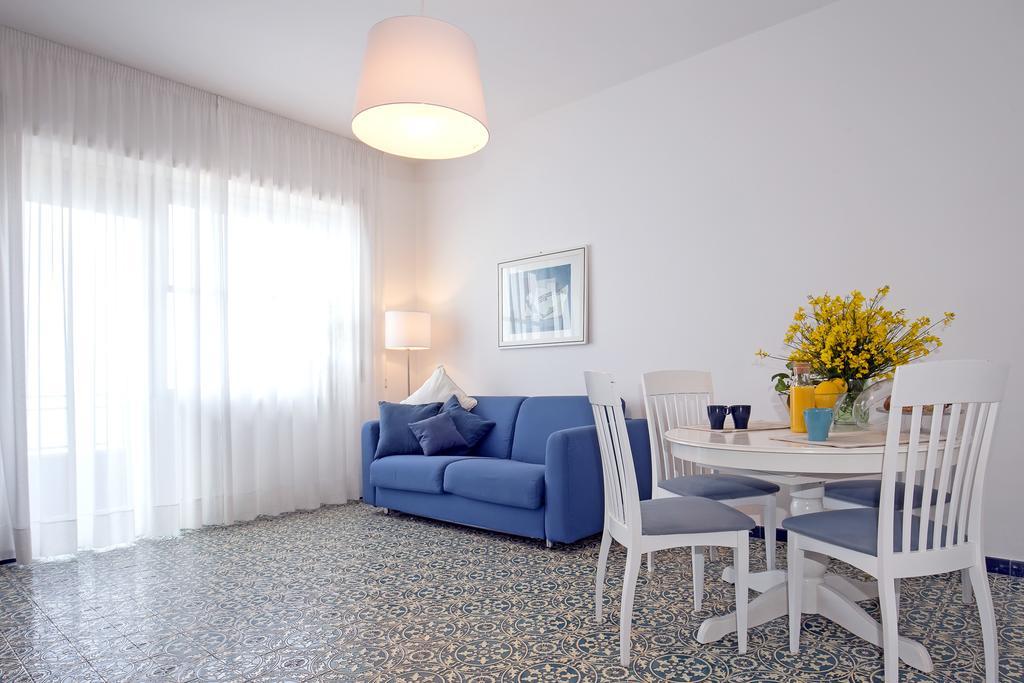 Angelina Apartments Amalfi Coast 마이오리 외부 사진