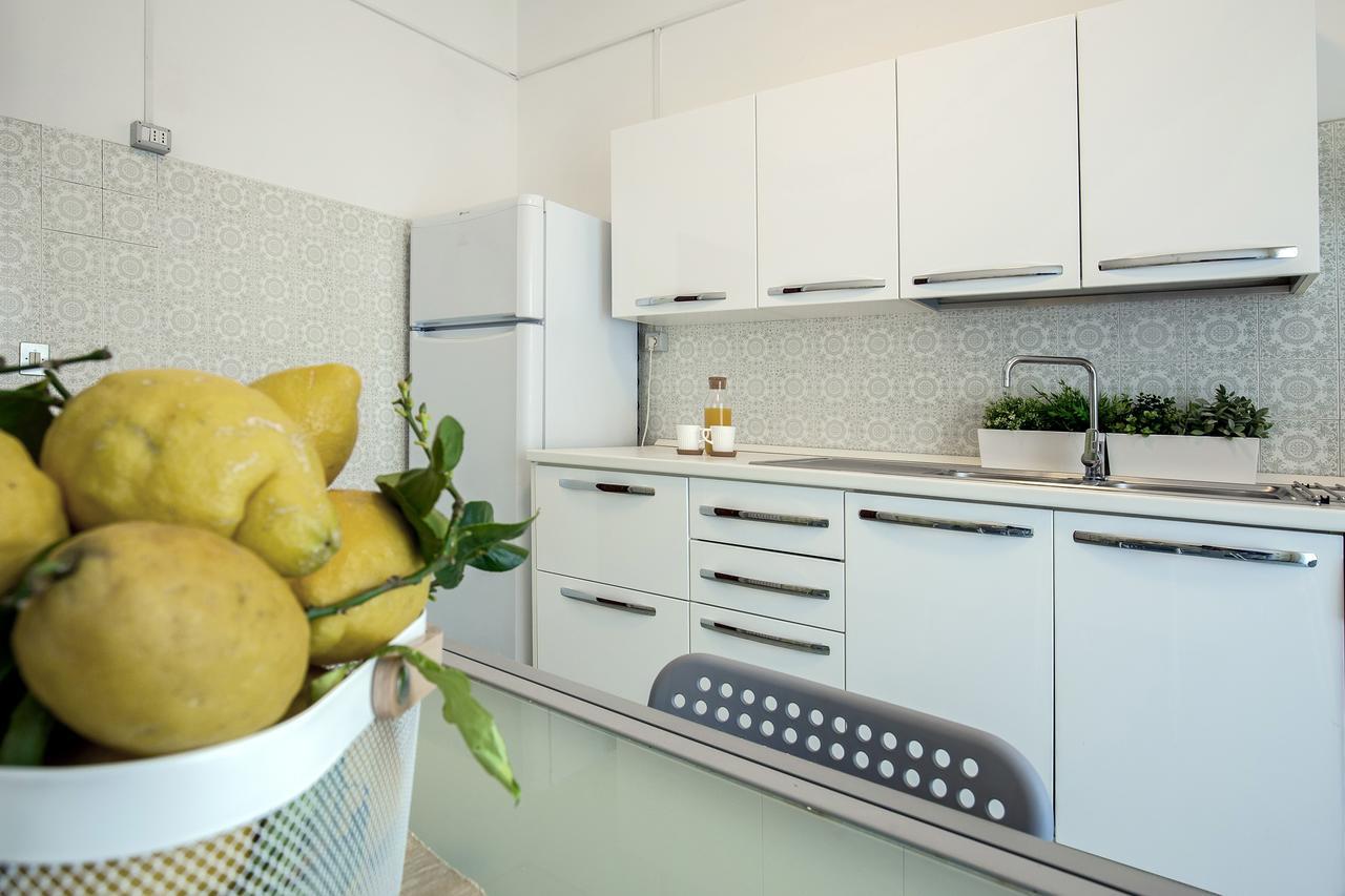 Angelina Apartments Amalfi Coast 마이오리 외부 사진